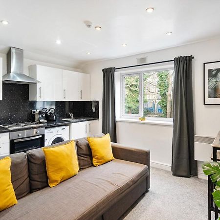 Apartment Nr City Centre & Park For Up To 6 Cardiff Esterno foto