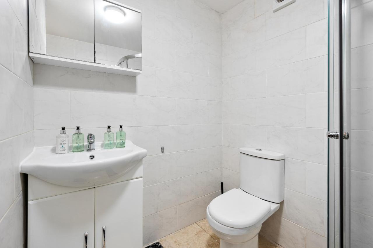 Apartment Nr City Centre & Park For Up To 6 Cardiff Esterno foto