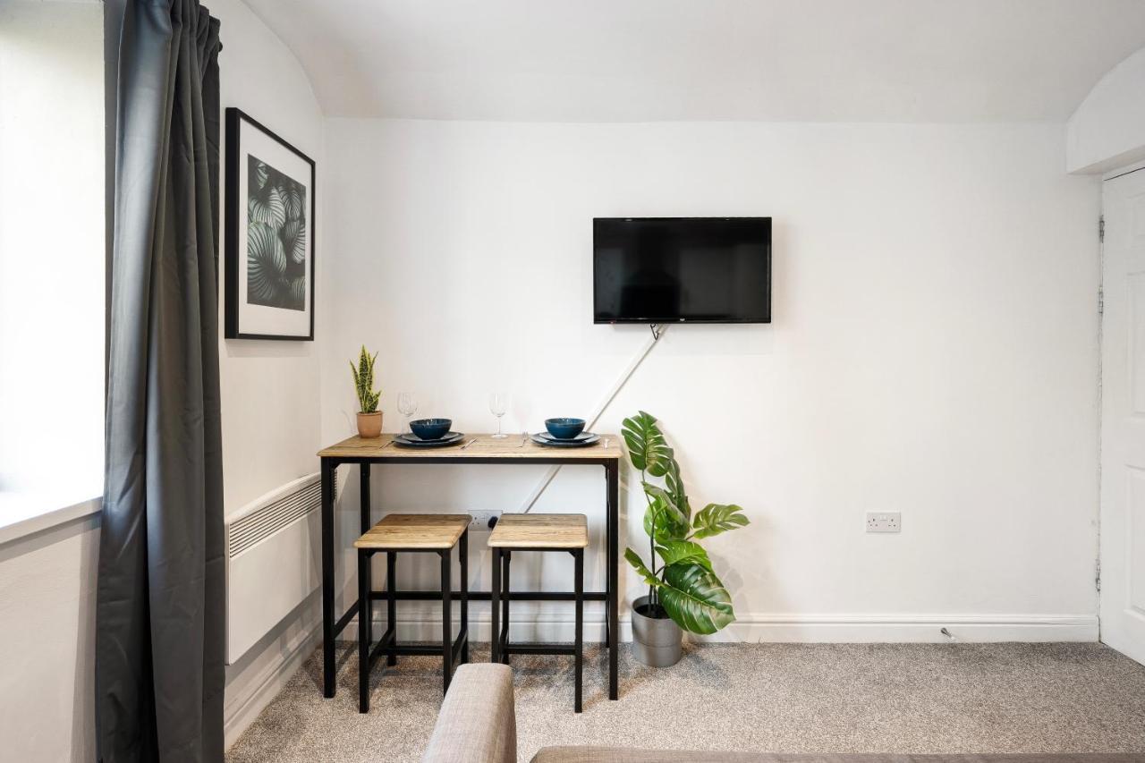 Apartment Nr City Centre & Park For Up To 6 Cardiff Esterno foto